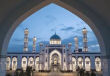 The Islamic Factor and the Prospects for Democratization in Tajikistan